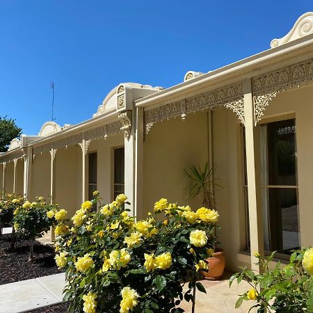 Acacia Terraces Lejlighedshotel Echuca Eksteriør billede