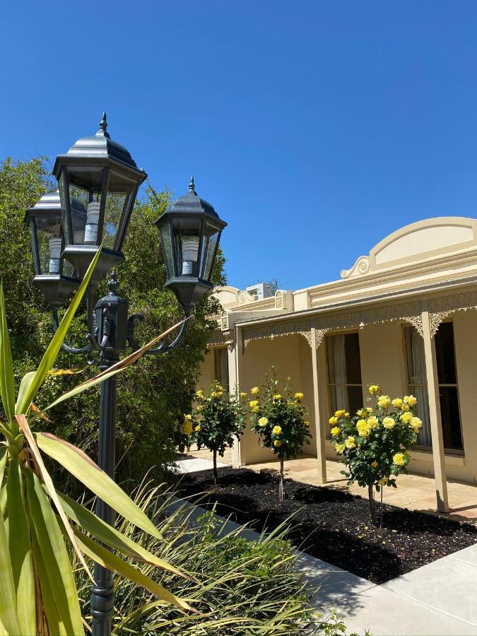 Acacia Terraces Lejlighedshotel Echuca Eksteriør billede